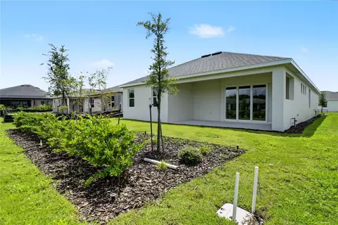 Exterior - 3951 Kennebunk Loop, Mount Dora, FL 32757 photo 9 of 10