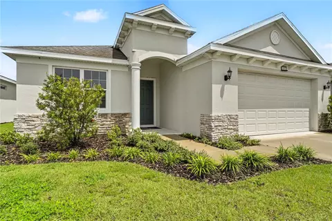Exterior - 3951 Kennebunk Loop, Mount Dora, FL 32757 photo 5 of 10