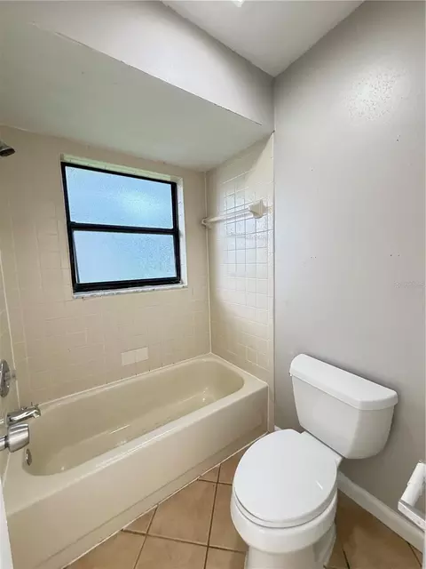Bath - 2510 Cherry Blossom Ct, Eustis, FL 32726 photo 2 of 4