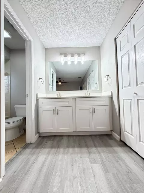 Bath - 2510 Cherry Blossom Ct, Eustis, FL 32726 photo 1 of 4