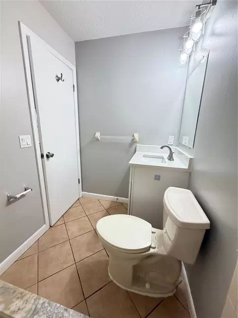 Bath - 2510 Cherry Blossom Ct, Eustis, FL 32726 photo 4 of 4
