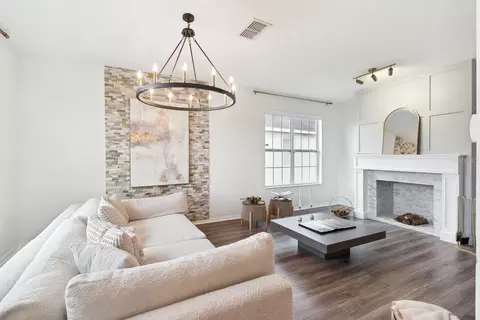 Living - 3540 Saxony Ln, Saint Cloud, FL 34772 photo 1 of 5
