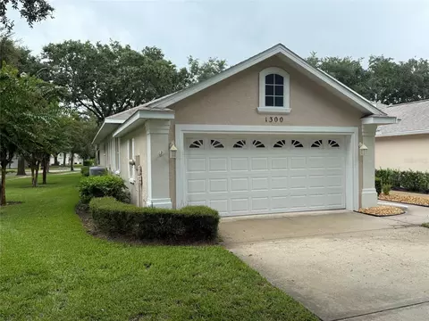 Exterior - 1300 Asher Ct, Ormond Beach, FL 32174 photo 2 of 4