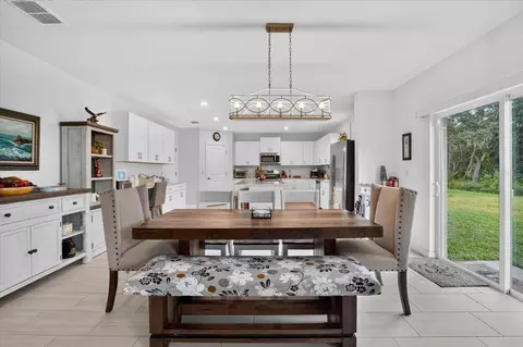 Dining - 12036 Blue Diamond Trl, Parrish, FL 34219 photo 2 of 2