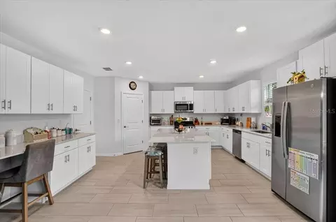 Kitchen - 12036 Blue Diamond Trl, Parrish, FL 34219 photo 2 of 3