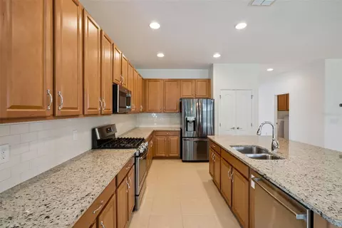 Kitchen - 211 Lugano Way, Debary, FL 32713 photo 2 of 4