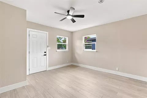 Living - 264 Laws Ln, Ormond Beach, FL 32174 photo 4 of 5