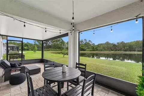 Exterior - 4250 Southern Vista Loop, Saint Cloud, FL 34772 photo 2 of 7