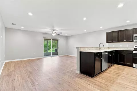 Living - Undisclosed, Saint Cloud, FL 34772 photo 6 of 6