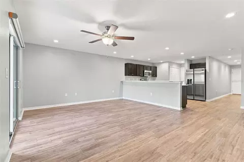Living - Undisclosed, Saint Cloud, FL 34772 photo 1 of 6