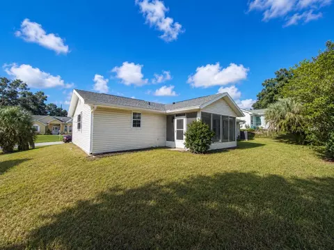 Exterior - 8129 SW 117th Loop, Ocala, FL 34481 photo 5 of 7