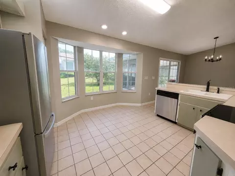 Kitchen - 8129 SW 117th Loop, Ocala, FL 34481 photo 3 of 3