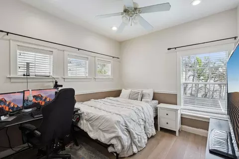 Bedroom - 3351 Schoolhouse Rd, Harmony, FL 34773 photo 6 of 6