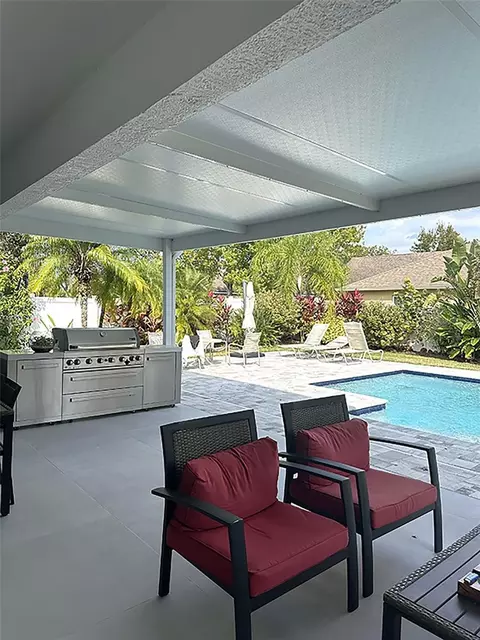 Exterior - 2325 Blackjack Oak St, Ocoee, FL 34761 photo 2 of 5