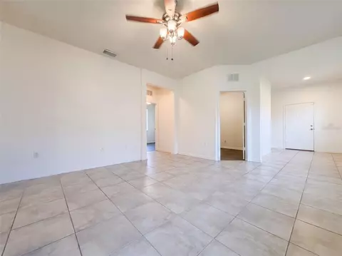 Living - 1416 Hickory View Cir, Parrish, FL 34219 photo 3 of 7