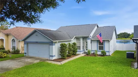 2489 Lake Jackson Cir, Apopka, FL 32703