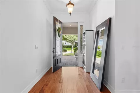 Entry Way - 6243 Andreozzi Ln, Windermere, FL 34786 photo 3 of 7