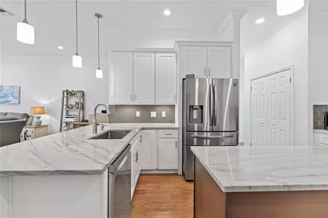 Kitchen - 6243 Andreozzi Ln, Windermere, FL 34786 photo 3 of 7