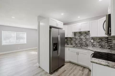 Kitchen - 1135 NE 9th Ave, Ocala, FL 34470 photo 1 of 8