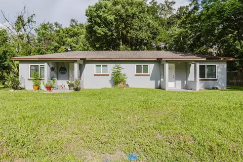 Exterior - 1135 NE 9th Ave, Ocala, FL 34470 photo 1 of 10