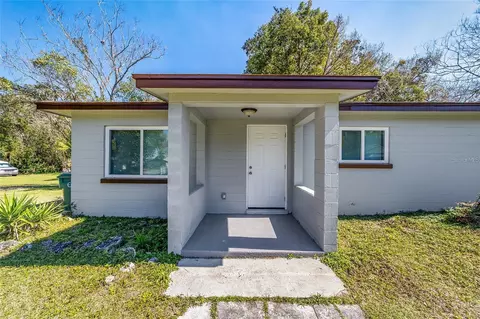 Exterior - 1135 NE 9th Ave, Ocala, FL 34470 photo 6 of 10
