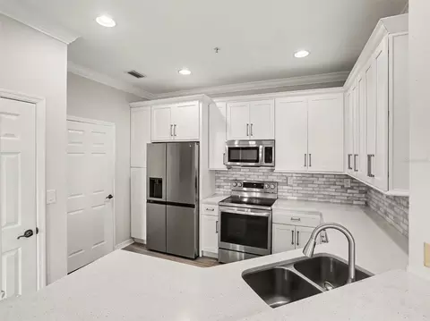 Kitchen - 8156 Boat Hook Loop #623, Windermere, FL 34786 photo 1 of 2