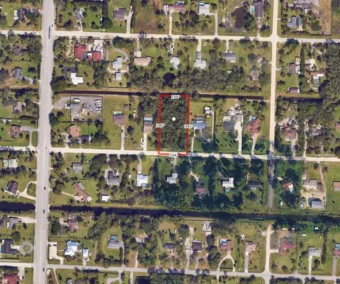 42 Nd Rd, West Palm Beach, FL 33411