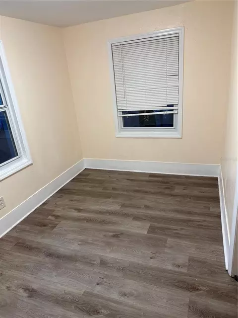 237 E 8th St, Apopka, FL 32703 photo 4