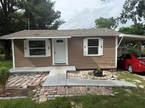 237 E 8th St, Apopka, FL 32703