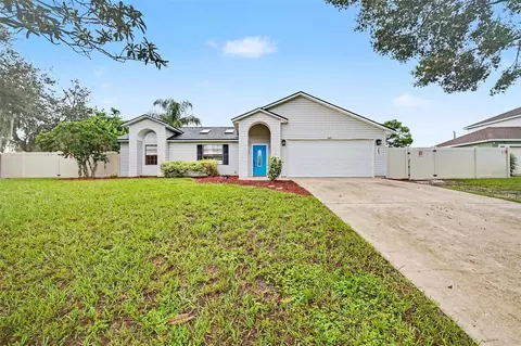 243 Highland Dr, Deltona, FL 32738