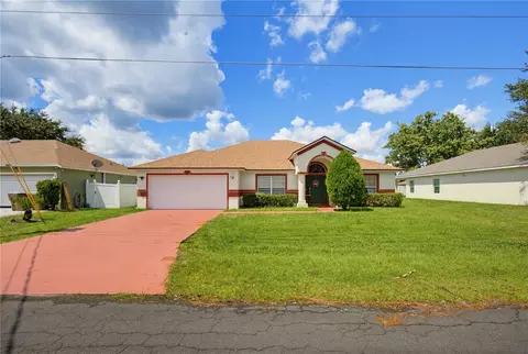 672 Basingstoke Ct, Kissimmee, FL 34758