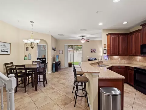 Kitchen - 2137 Velvet Leaf Dr, Ocoee, FL 34761 photo 3 of 4