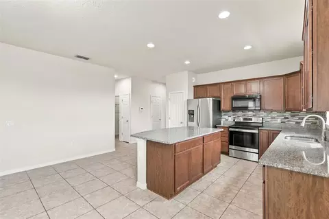 Kitchen - 3680 Cabo Ln, Saint Cloud, FL 34772 photo 1 of 3