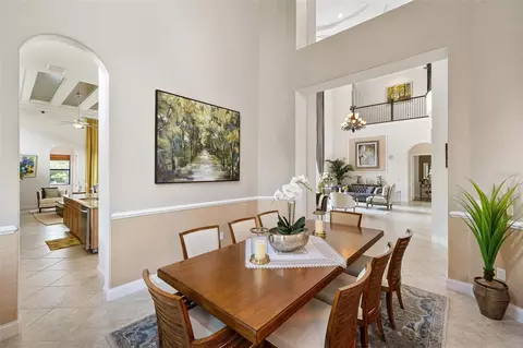 Dining - 4243 Isabella Cir, Windermere, FL 34786 photo 3 of 4