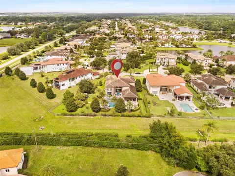 View/Area - 4243 Isabella Cir, Windermere, FL 34786 photo 4 of 6