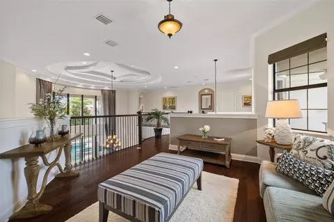 Entry Way - 4243 Isabella Cir, Windermere, FL 34786 photo 9 of 10