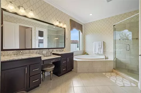 Bath - 4243 Isabella Cir, Windermere, FL 34786 photo 9 of 12