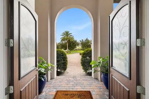 Entry Way - 4243 Isabella Cir, Windermere, FL 34786 photo 1 of 10