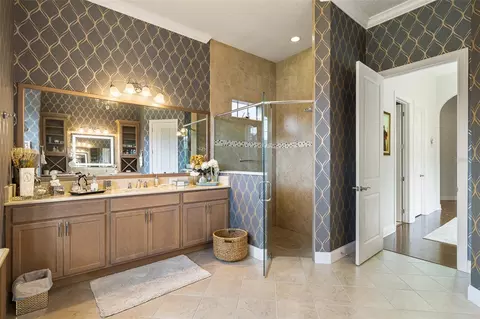 Bath - 4243 Isabella Cir, Windermere, FL 34786 photo 6 of 12