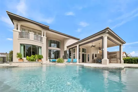 Exterior - 4243 Isabella Cir, Windermere, FL 34786 photo 5 of 10