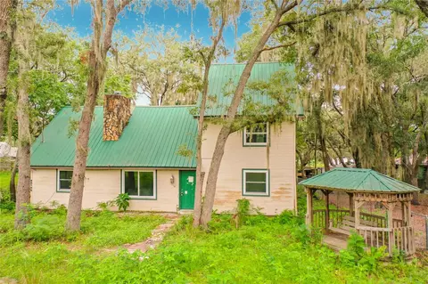 40105 Palm St, Lady Lake, FL 32159