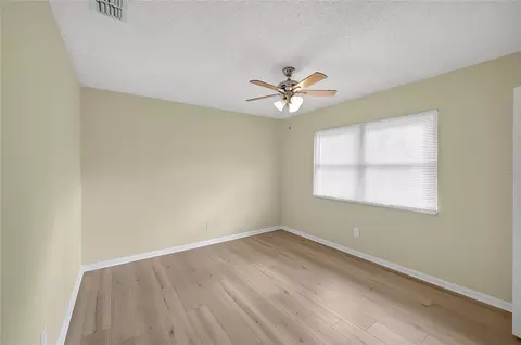Bedroom - 481 Emerald Rd, Ocala, FL 34472 photo 4 of 5