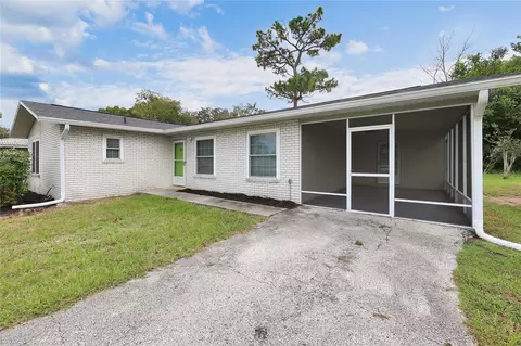 Exterior - 481 Emerald Rd, Ocala, FL 34472 photo 5 of 6