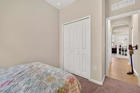Bedroom - 17136 Goldcrest Loop, Clermont, FL 34714 photo 3 of 4