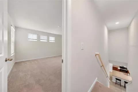 Entry Way - 17136 Goldcrest Loop, Clermont, FL 34714 photo 7 of 8
