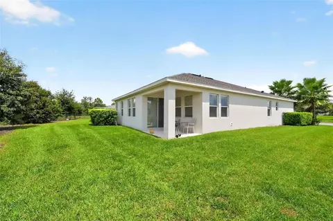 Exterior - 17136 Goldcrest Loop, Clermont, FL 34714 photo 5 of 8