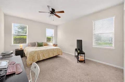 Bedroom - 17136 Goldcrest Loop, Clermont, FL 34714 photo 1 of 4