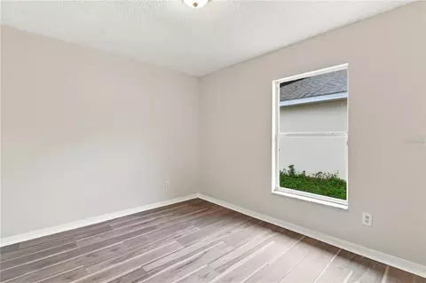 Bedroom - 2117 Fish Eagle St, Clermont, FL 34714 photo 6 of 6