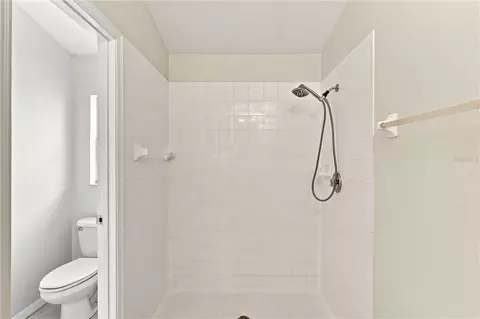 Bath - 2117 Fish Eagle St, Clermont, FL 34714 photo 5 of 6