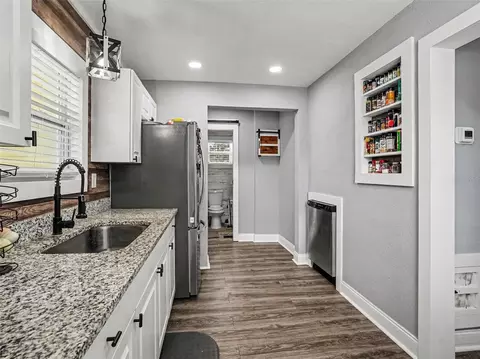 Entry Way - 1000 Delaware Ave, Saint Cloud, FL 34769 photo 1 of 1